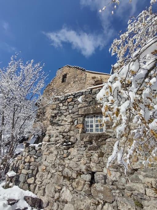 Chambre Ou Gite Dans Une Maison De Montagne - De Suzon A Zelie Entraigues  Dış mekan fotoğraf
