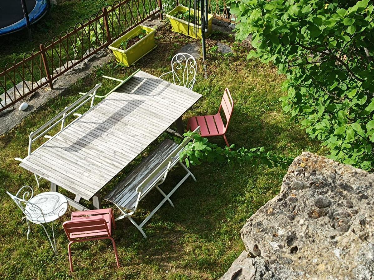 Chambre Ou Gite Dans Une Maison De Montagne - De Suzon A Zelie Entraigues  Oda fotoğraf